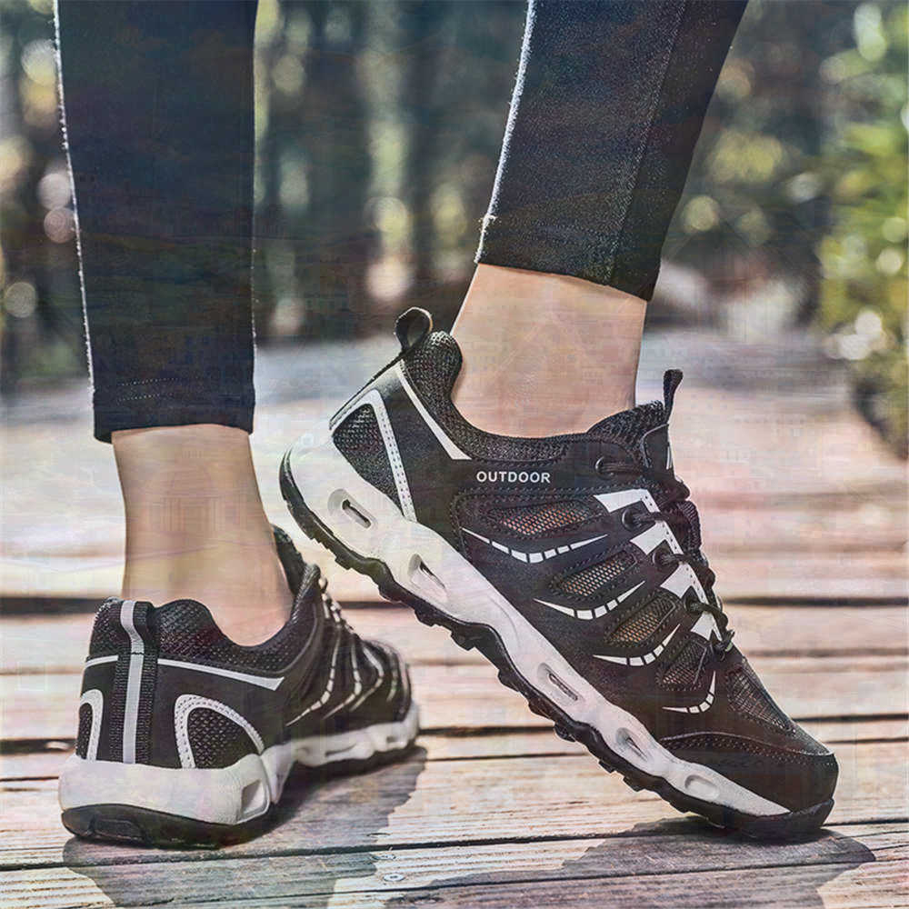Sumer Round Tip Silver Sneaker - Camp Cutting Board ulasan dan harga