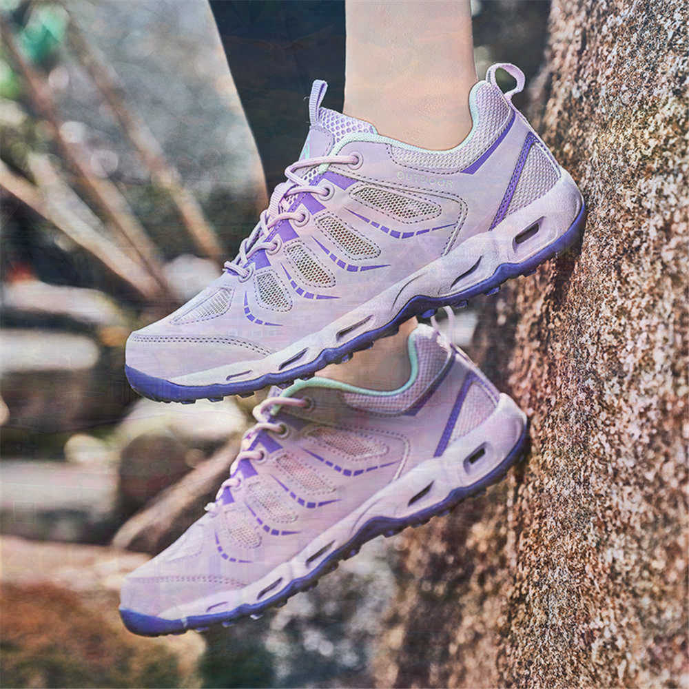 Sumer Round Tip Silver Sneaker - Camp Cutting Board ulasan dan harga
